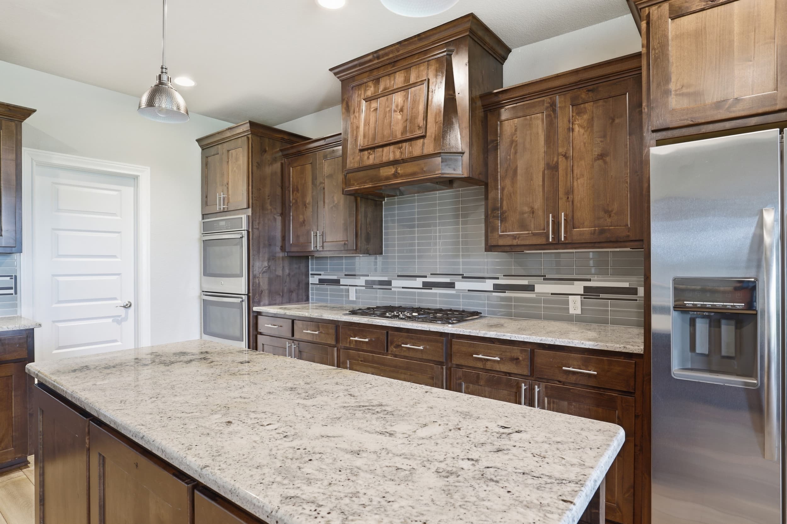 2440 Greatwood Trl photo 6