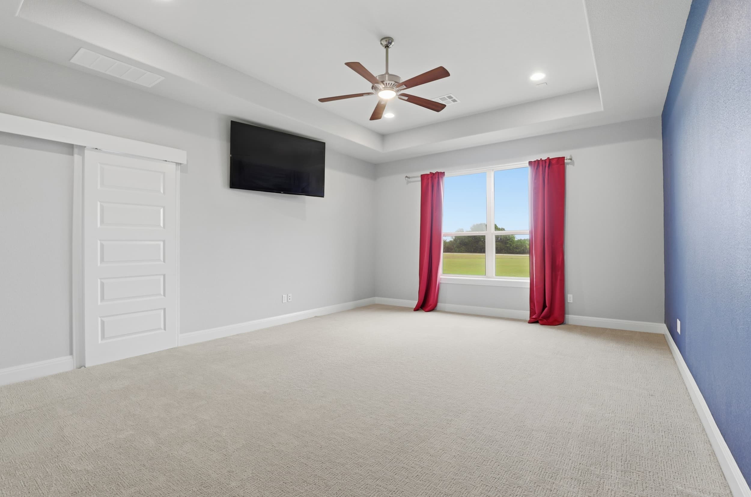 2440 Greatwood Trl photo 9