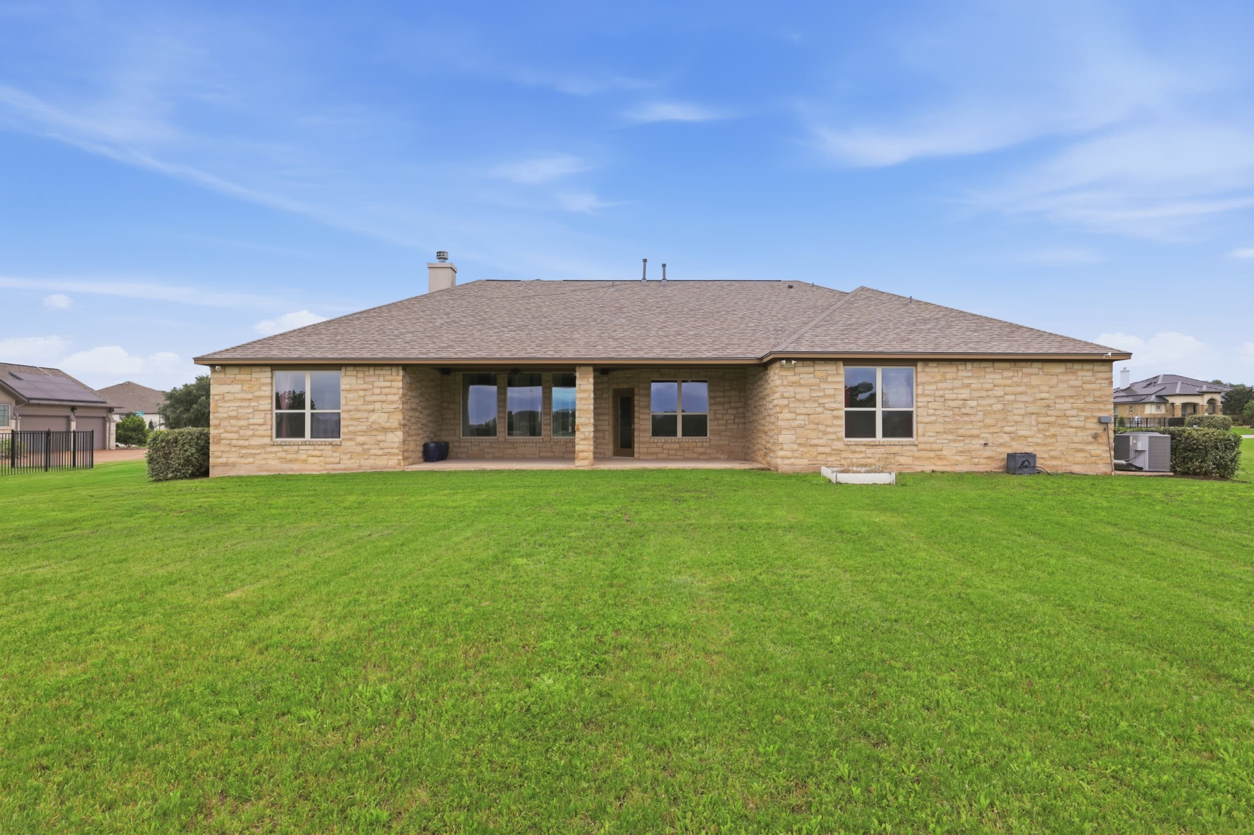 2440 Greatwood Trl photo 16